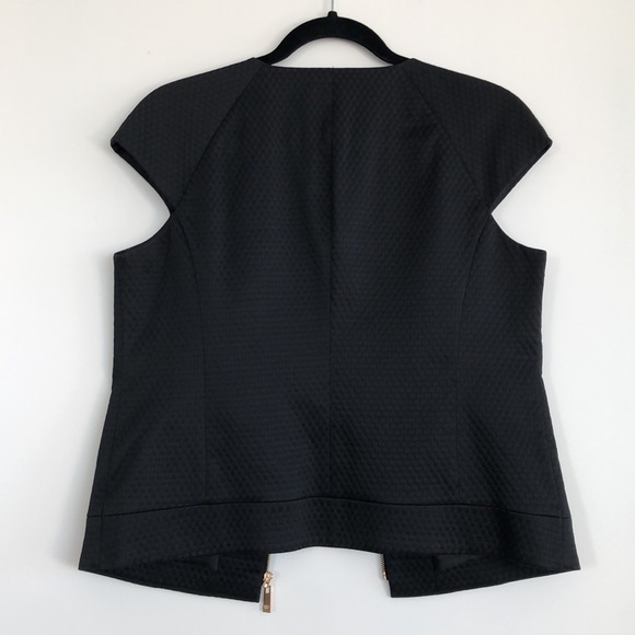 CHAUS short sleeves vest - Picture 5 of 5